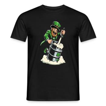 Leprechaun (Irischer Kobold) zapft Bier - Männer T-Shirt - Schwarz - Vorne - AI Model Male 178 light (178cm)
