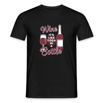 AMATEUR DE VIN COMME YOGA DANS UNE CHEMISE DE BOUTEILLE - T-shirt homme - noir - Devant - AI Model Male 178 light (178cm)