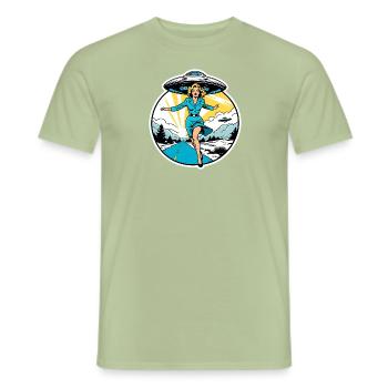 Die Femme fatale wird von einem UFO gejagt. - Männer T-Shirt - Sage - Vorne - AI Model Male 178 light (178cm)