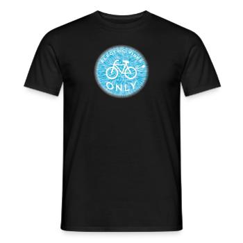 ELECTRIC VIBES ONLY EBIKE Fahrrad E-Bike - Männer T-Shirt - Schwarz - Vorne - AI Model Male 178 light (178cm)