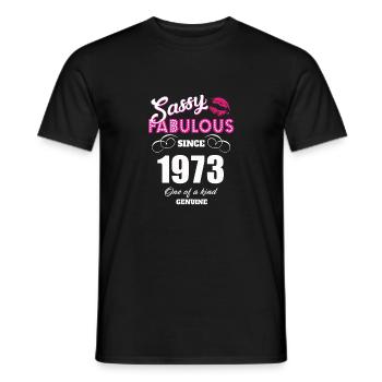 Sassy Fabulous depuis 1973 - T-shirt homme - noir - Devant - AI Model Male 178 light (178cm)