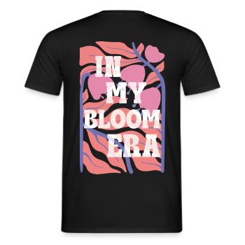 In My Bloom Era – Expression faute de frappe rétro sur les fleurs - T-shirt homme - noir - Dos - AI Model Male 178 light (178cm)