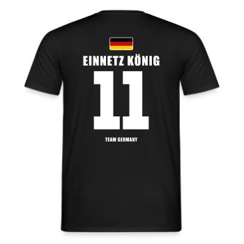 Deutschland Fussball Stürmer Fußball - Männer T-Shirt - Schwarz - Hinten - AI Model Male 178 light (178cm)