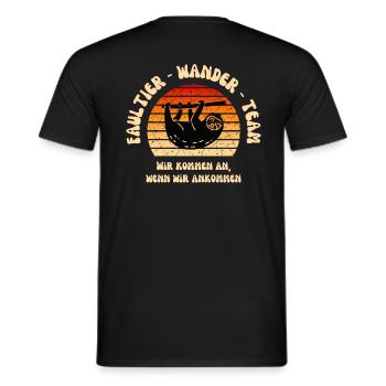 Wandern Faultier Wanderteam lustig Schrift retro - Männer T-Shirt - Schwarz - Hinten - AI Model Male 178 light (178cm)