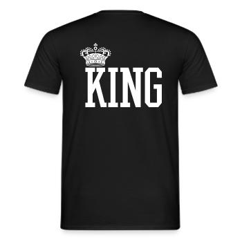 King - Queen Geschenk Geschenkidee - Männer T-Shirt - Schwarz - Hinten - AI Model Male 178 light (178cm)
