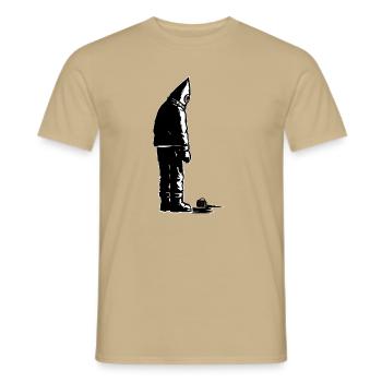 Coffeenaut Black and White Space Explorer - Männer T-Shirt - Sandbeige - Vorne - AI Model Male 178 light (178cm)