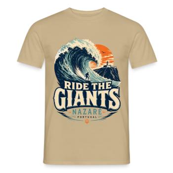 Nazaré Surfen - Männer T-Shirt - Sandbeige - Vorne - AI Model Male 178 light (178cm)