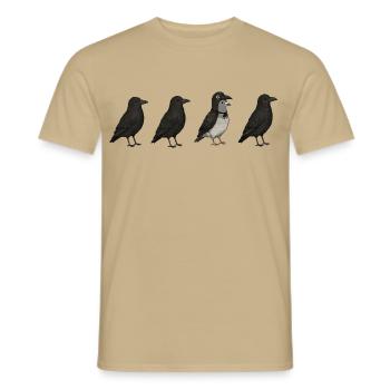 Pigeon Imposter – Crow Disguise Meme - Männer T-Shirt - Sandbeige - Vorne - AI Model Male 178 light (178cm)