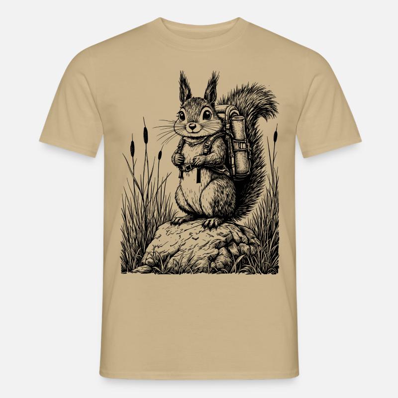 Wandern, Wanderer, Eichhörnchen, Camping, Camper - Männer T-Shirt - Sandbeige