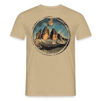 Souvenir des Dolomites des Trois Pics Tre Cime di Lavaredo - T-shirt homme - beige sable - Devant - AI Model Male 178 light (178cm)