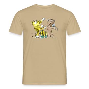 Janosch Tiger And Bear Making Music - Men's T-Shirt - sand beige - Front - AI Model Male 178 light (178cm)