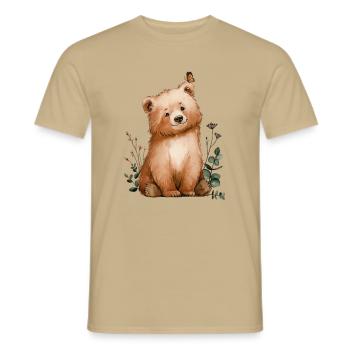 Bär mit Schmetterling - Männer T-Shirt - Sandbeige - Vorne - AI Model Male 178 light (178cm)