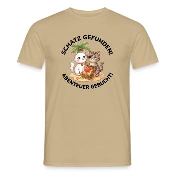 Katzen Piraten Schatz gefunden - Männer T-Shirt - Sandbeige - Vorne - AI Model Male 178 light (178cm)