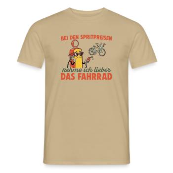 Radfahren bei den Spritpreisen Fahrrad - Männer T-Shirt - Sandbeige - Vorne - AI Model Male 178 light (178cm)