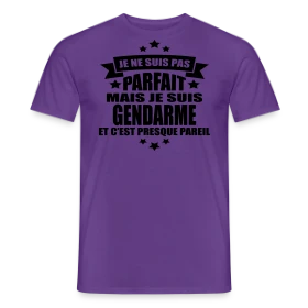 Maquette de T-shirt homme « T-shirt Gendarme Humoristique : Je Ne Suis Pas Parfait » à imprimer et personnaliser