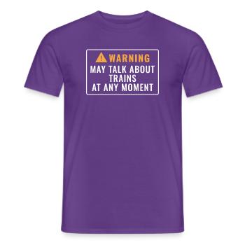 Warnung kann von Zügen sprechen - Männer T-Shirt - Lila - Vorne - AI Model Male 178 light (178cm)