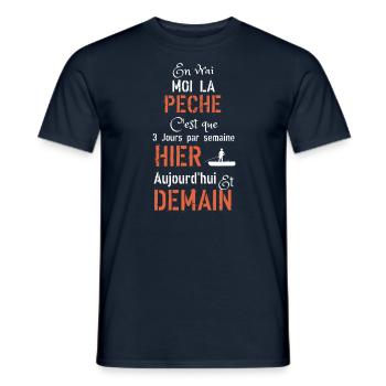 En vrai moi la pêche hier aujourd hui demain - T-shirt homme - marine - Devant - AI Model Male 178 light (178cm)