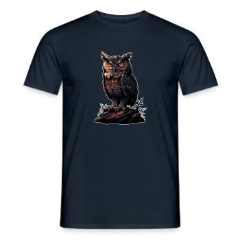 Grand hibou hibou hibou grand-duc assis sur un rocher - T-shirt homme - marine - Devant - AI Model Male 178 light (178cm)