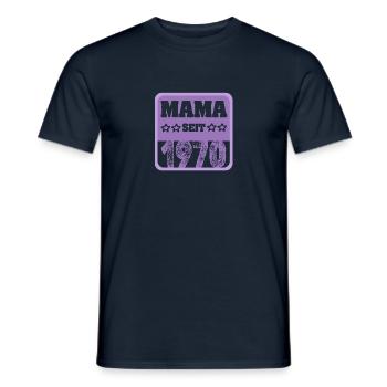1970 - Männer T-Shirt - Navy - Vorne - AI Model Male 178 light (178cm)