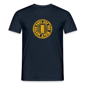 Dad 1999 - Männer T-Shirt - Navy - Vorne - AI Model Male 178 light (178cm)