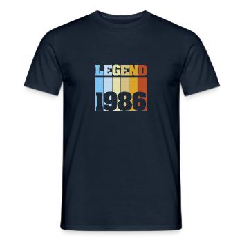 1986 - Männer T-Shirt - Navy - Vorne - AI Model Male 178 light (178cm)