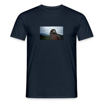 Golden eagle on mountainous landscape - Men's T-Shirt - navy - Front - AI Model Male 178 light (178cm)