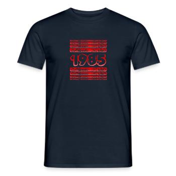 1985 - Männer T-Shirt - Navy - Vorne - AI Model Male 178 light (178cm)
