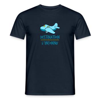 Destination L'inconnu. Avion. Cadeau vacances - T-shirt homme - marine - Devant - AI Model Male 178 light (178cm)