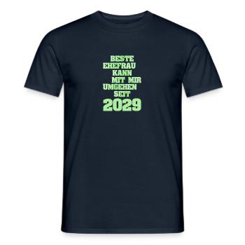 2029 - Männer T-Shirt - Navy - Vorne - AI Model Male 178 light (178cm)