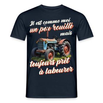 Tracteur ancien agriculteur humour vieux tracteurs - T-shirt homme - marine - Devant - AI Model Male 178 light (178cm)