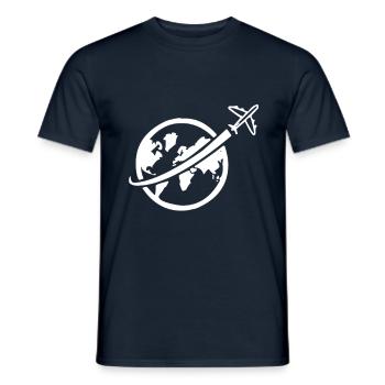 Voyage avion à travers le monde - T-shirt homme - marine - Devant - AI Model Male 178 light (178cm)
