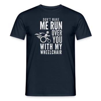 Wheelchair - Rollstuhl - Männer T-Shirt - Navy - Vorne - AI Model Male 178 light (178cm)