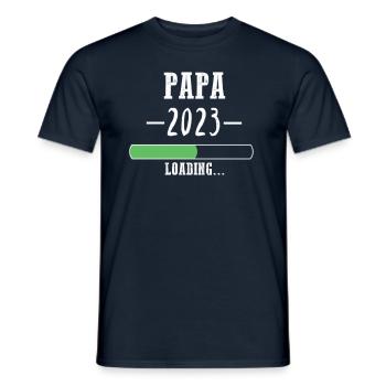 Papa 2023 loading /Du wirst Vater! - Männer T-Shirt - Navy - Vorne - AI Model Male 178 light (178cm)