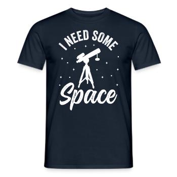 J’ai besoin d’un univers de télescope spatial - T-shirt homme - marine - Devant - AI Model Male 178 light (178cm)