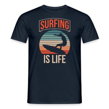 Le surf, c’est la vie Surfboard Surf Surfer - T-shirt homme - marine - Devant - AI Model Male 178 light (178cm)