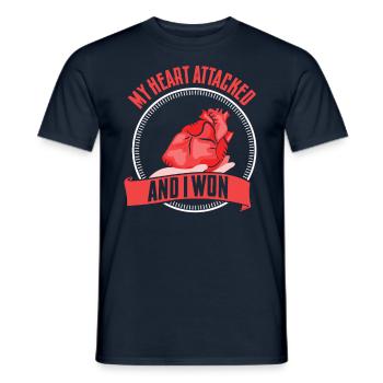 Mein Herz Hat Angegriffen Und Ich Habe Gewonnen - Männer T-Shirt - Navy - Vorne - AI Model Male 178 light (178cm)