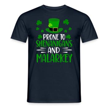 Sensible aux bêtises et aux méfaits Irlande Gaélique Irlandais - T-shirt homme - marine - Devant - AI Model Male 178 light (178cm)