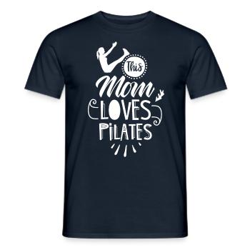 Cette mère aime Pilates Maman Amant Maman - T-shirt homme - marine - Devant - AI Model Male 178 light (178cm)