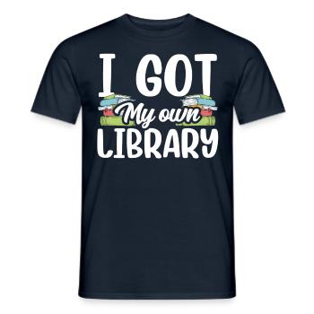J’ai mon propre bibliothécaire - T-shirt homme - marine - Devant - AI Model Male 178 light (178cm)