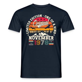 Original November 1978 44th Birthday Gift - Men's T-Shirt - navy - Front - AI Model Male 178 light (178cm)