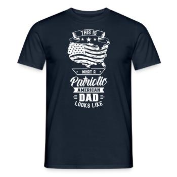Voici à quoi ressemble un père américain patriote - T-shirt homme - marine - Devant - AI Model Male 178 light (178cm)