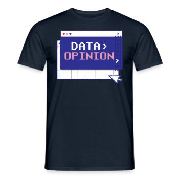 Data > Opinion Code Coding Programmierer Coder - Männer T-Shirt - Navy - Vorne - AI Model Male 178 light (178cm)