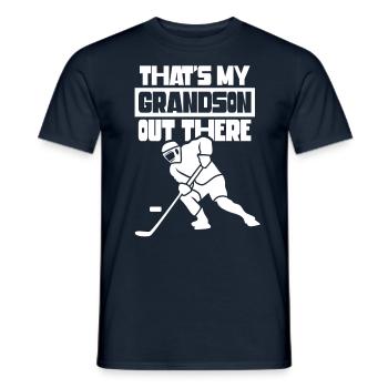 Voici mon petit-fils là-bas au passe-temps de hockey - T-shirt homme - marine - Devant - AI Model Male 178 light (178cm)