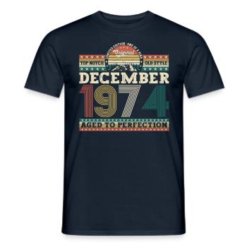 Décembre Né en 1974 Cadeau de 48e anniversaire - T-shirt homme - marine - Devant - AI Model Male 178 light (178cm)