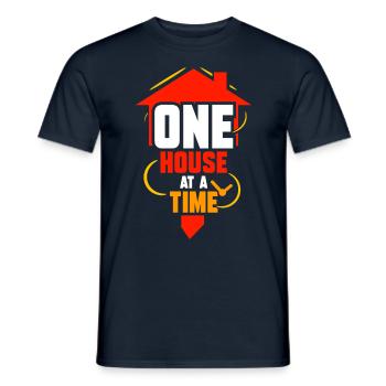Ein Haus Nach Dem Anderen Häuser Immobilienmakler - Männer T-Shirt - Navy - Vorne - AI Model Male 178 light (178cm)