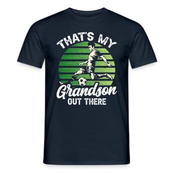 C’est mon petit-fils là-bas passe-temps sportif de football - T-shirt homme - marine - Devant - AI Model Male 178 light (178cm)