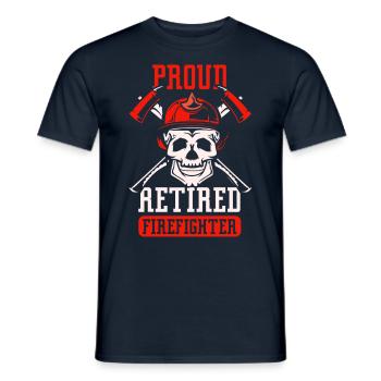 Fier pompier à la retraite Pension de retraité - T-shirt homme - marine - Devant - AI Model Male 178 light (178cm)