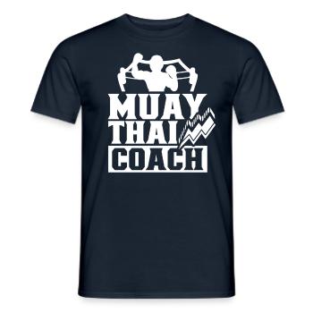 Muay Thai Trainer Kampf Kampfsport Kämpfer - Männer T-Shirt - Navy - Vorne - AI Model Male 178 light (178cm)