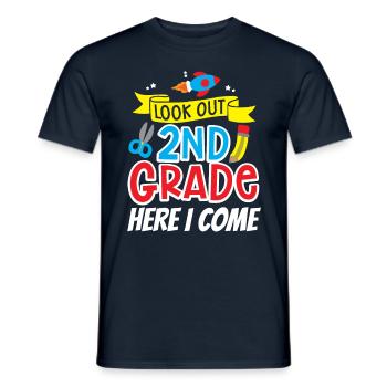 Attention second grade I come second grader - Men's T-Shirt - navy - Front - AI Model Male 178 light (178cm)