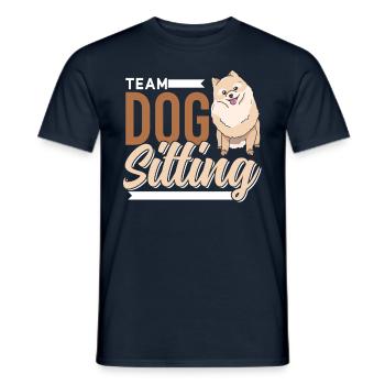 Team Dog Sitting Hundesitting Hund Hundesitter - Männer T-Shirt - Navy - Vorne - AI Model Male 178 light (178cm)